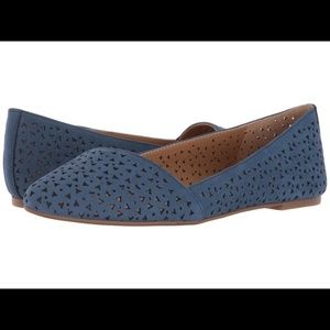 Lucky Brand Archh2 Perforated Blue Flat